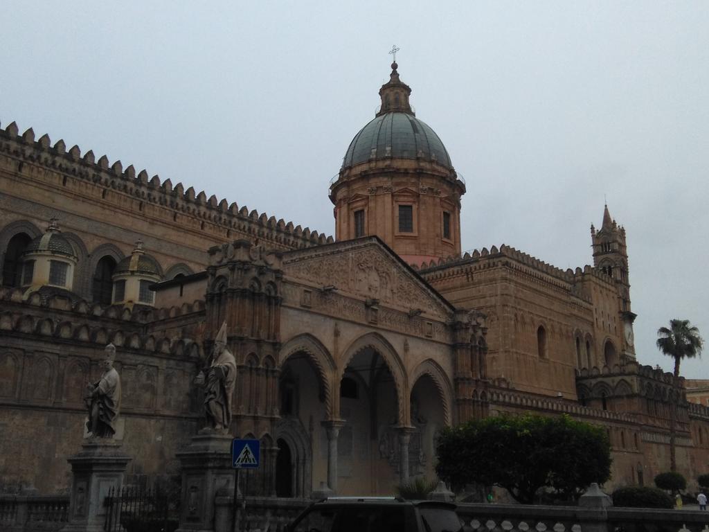 Casa Normanna Lejlighed Palermo Eksteriør billede